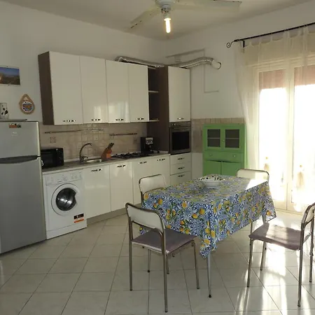 Leonardo Apartman Capaci