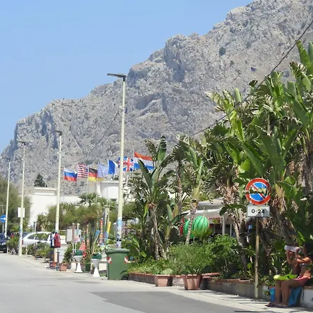 Διαμέρισμα Leonardo Capaci